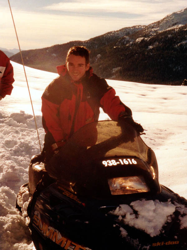 SnowMobile1
