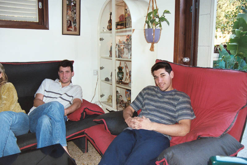 Zahava's018_15A