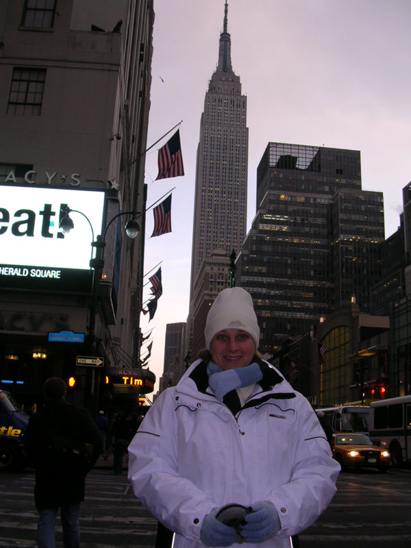 2004 New York 003