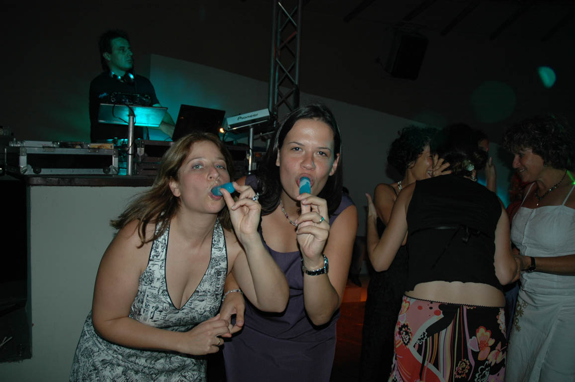 2005 Europe & Israel 2044