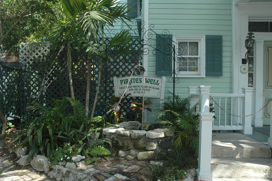 2006 Bahamas 819